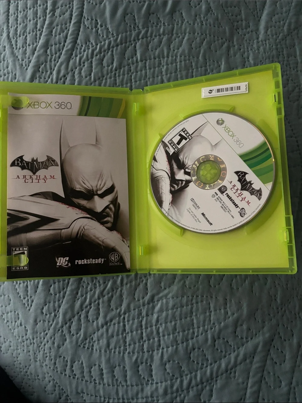 Batman: Arkham City & Assassin's Creed III Game Bundle - Green XBox 360
